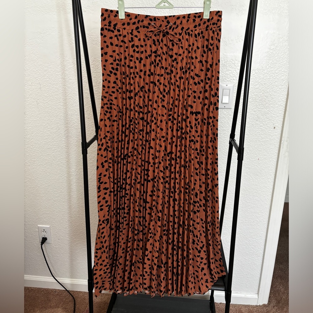 Leopard Print Pleated Maxi Skirt - Size L